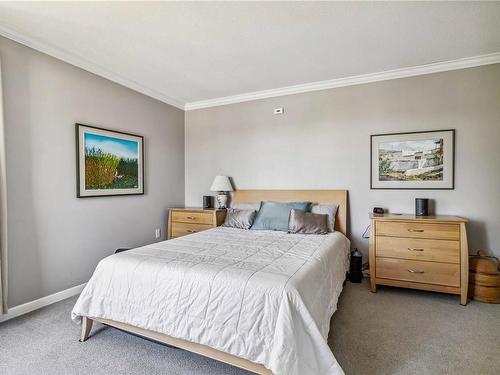 311-27 Songhees Rd, Victoria, BC - Indoor Photo Showing Bedroom