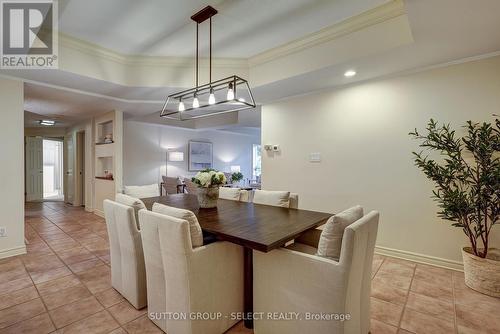 203 - 250 Sydenham Street, London, ON - Indoor Photo Showing Dining Room