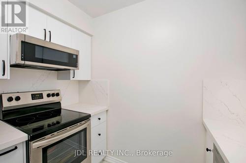 2209 - 35 Empress Avenue, Toronto (Willowdale East), ON - Indoor Photo Showing Kitchen