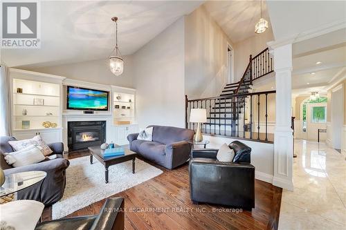 48 Hillgarden Drive, Hamilton (Stoney Creek Mountain), ON - Indoor Photo Showing Living Room With Fireplace