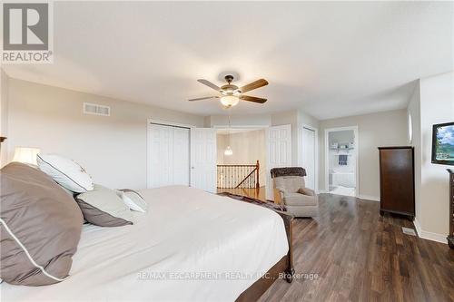 48 Hillgarden Drive, Hamilton (Stoney Creek Mountain), ON - Indoor Photo Showing Bedroom