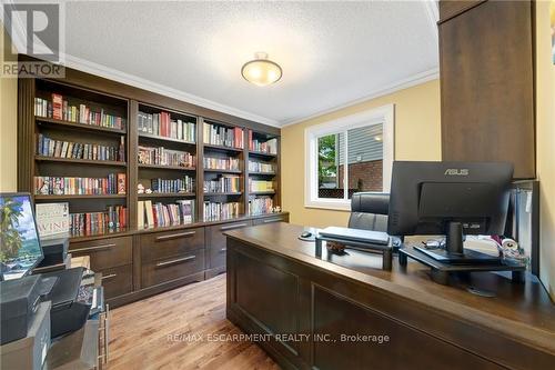 48 Hillgarden Drive, Hamilton (Stoney Creek Mountain), ON - Indoor Photo Showing Office