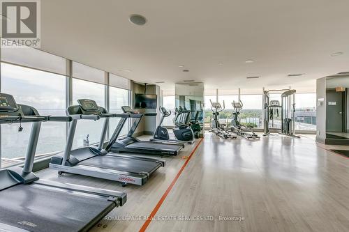 417 - 11 Bronte Road, Oakville (Bronte West), ON - Indoor Photo Showing Gym Room