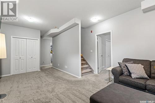 722 Brookhurst Lane, Saskatoon, SK - Indoor