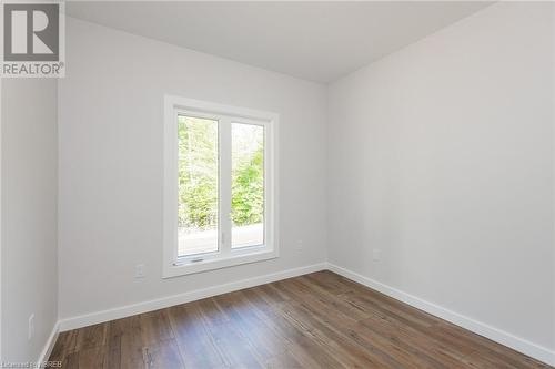 24 Aspen Lane, Powassan, ON - Indoor Photo Showing Other Room