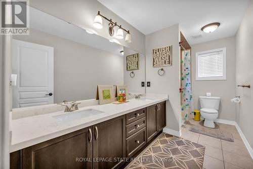 20 Lampman Drive, Hamilton (Ancaster), ON - Indoor Photo Showing Bathroom