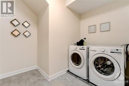 B - 415 Tweedsmuir Avenue, Ottawa, ON - Indoor Photo Showing Laundry Room