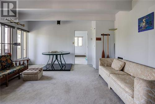 1380 Keast Drive, Sudbury, ON - Indoor Photo Showing Living Room