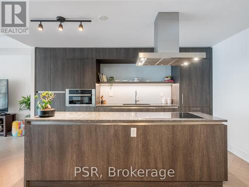 512 - 6 Jackes Avenue, Toronto (Rosedale-Moore Park), ON - Indoor Photo Showing Kitchen