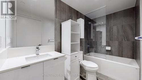 2607 - 99 Broadway Avenue, Toronto (Mount Pleasant West), ON - Indoor Photo Showing Bathroom