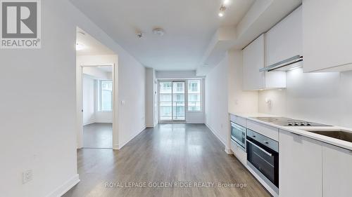 2607 - 99 Broadway Avenue, Toronto (Mount Pleasant West), ON - Indoor Photo Showing Kitchen With Double Sink With Upgraded Kitchen