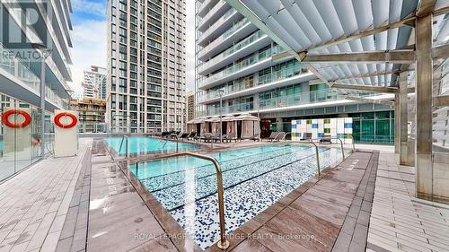 2607 - 99 Broadway Avenue, Toronto (Mount Pleasant West), ON - Outdoor With In Ground Pool