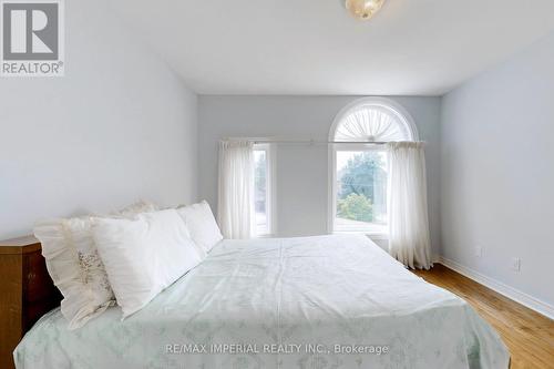 16 Oak Avenue, Richmond Hill (South Richvale), ON - Indoor Photo Showing Bedroom