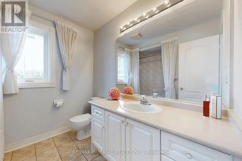 16 Oak Avenue, Richmond Hill (South Richvale), ON - Indoor Photo Showing Bathroom