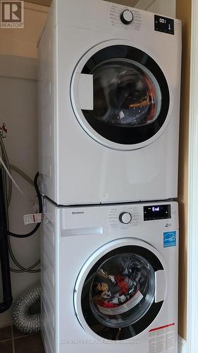 Upper - 3400 Frobex Court, Mississauga (Erindale), ON - Indoor Photo Showing Laundry Room