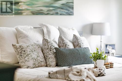 46 Claxton Crescent, Kawartha Lakes (Lindsay), ON - Indoor Photo Showing Bedroom