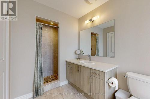 49 Clifford Crescent, New Tecumseth, ON - Indoor Photo Showing Bathroom