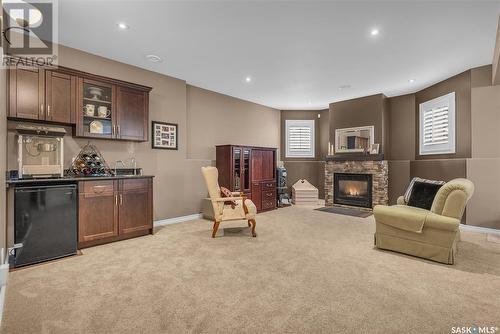 818 Shepherd Crescent, Saskatoon, SK - Indoor With Fireplace