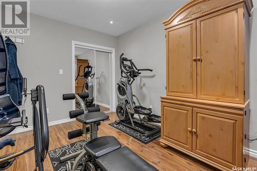 818 Shepherd Crescent, Saskatoon, SK - Indoor Photo Showing Gym Room