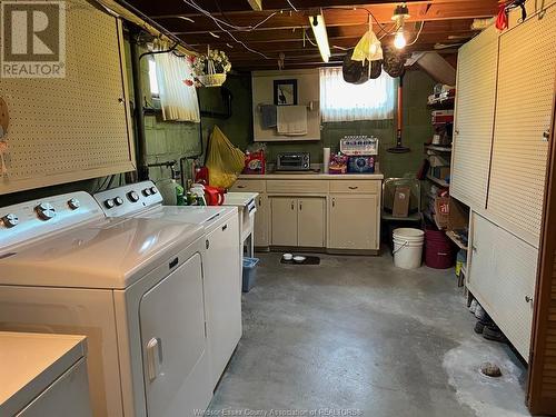 2678 Randolph Avenue, Windsor, ON - Indoor Photo Showing Laundry Room