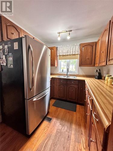 642 Main Drive, Terrenceville, NL - Indoor Photo Showing Kitchen