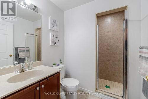 204 - 8 Maison Parc Court, Vaughan, ON - Indoor Photo Showing Bathroom