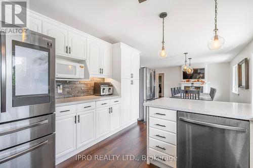 246044 County Rd 16 Road, Mono, ON - Indoor Photo Showing Kitchen