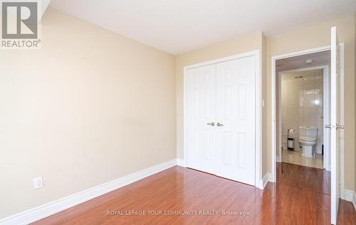 1009 - 10 Markbrook Lane, Toronto, ON - Indoor Photo Showing Other Room