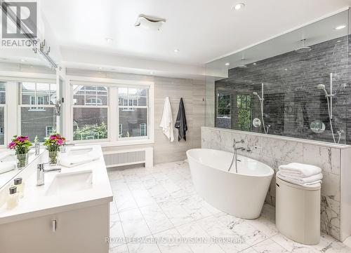 188 Glencairn Avenue, Toronto, ON - Indoor Photo Showing Bathroom