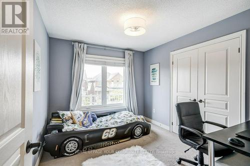 54 Butterwood Lane, Whitchurch-Stouffville (Stouffville), ON - Indoor Photo Showing Bedroom