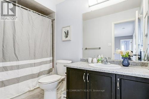 54 Butterwood Lane, Whitchurch-Stouffville (Stouffville), ON - Indoor Photo Showing Bathroom