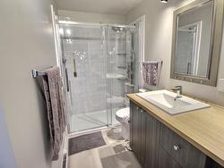 Ensuite bathroom - 