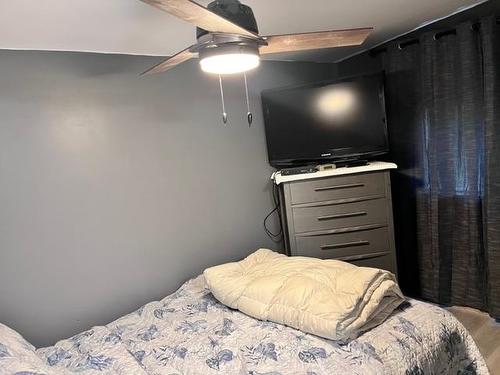 167 & 170 Road 5 North, Shuniah, ON - Indoor Photo Showing Bedroom