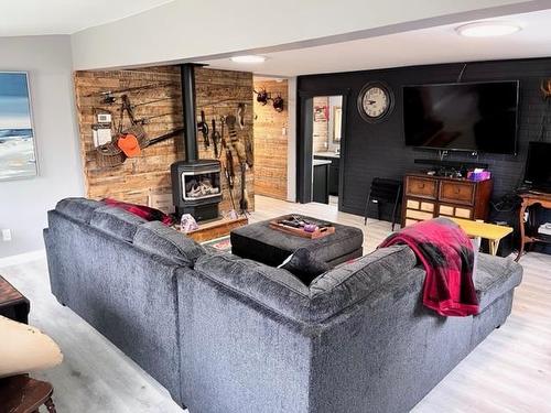 167 & 170 Road 5 North, Shuniah, ON - Indoor Photo Showing Living Room With Fireplace