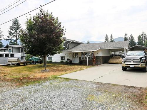 446 Oriole Way, Barriere, BC - Outdoor