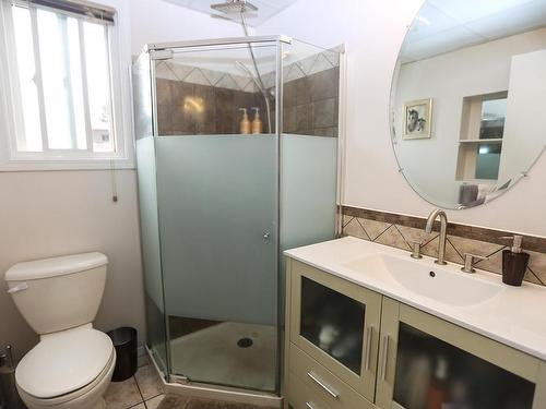 446 Oriole Way, Barriere, BC - Indoor Photo Showing Bathroom