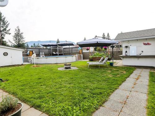 446 Oriole Way, Barriere, BC - Outdoor With Backyard