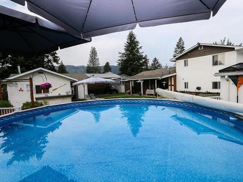 446 Oriole Way, Barriere, BC - Outdoor With Above Ground Pool With Backyard With Exterior