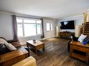 446 Oriole Way, Barriere, BC  - Indoor Photo Showing Living Room 