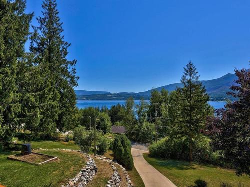 2943 Hopwood Road, North Shuswap, BC 