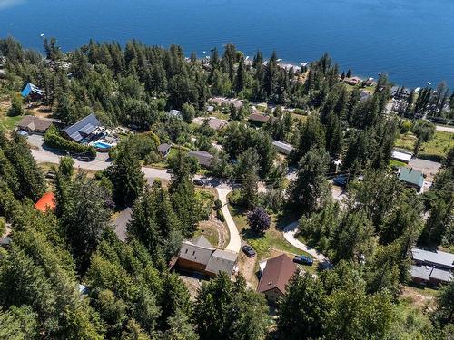 2943 Hopwood Road, North Shuswap, BC 