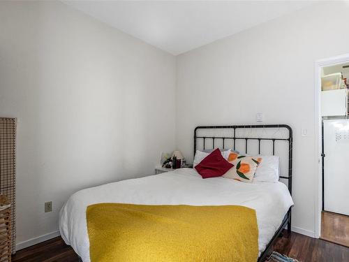 422 Powell St, Victoria, BC - Indoor Photo Showing Bedroom