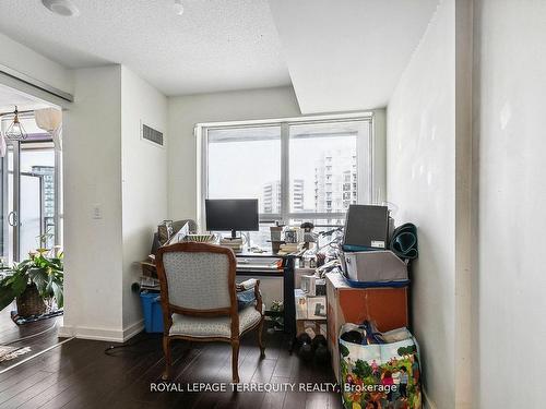 1423-38 Joe Shuster Way, Toronto, ON - Indoor Photo Showing Office