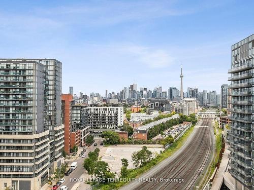 1423-38 Joe Shuster Way, Toronto, ON - Outdoor