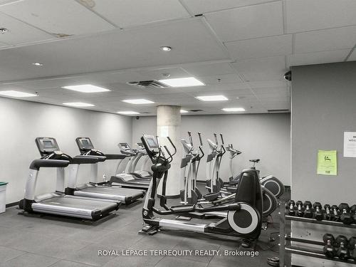 1423-38 Joe Shuster Way, Toronto, ON - Indoor Photo Showing Gym Room