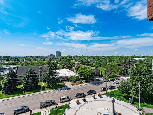 803-21 Park St E, Mississauga, ON - Outdoor With View