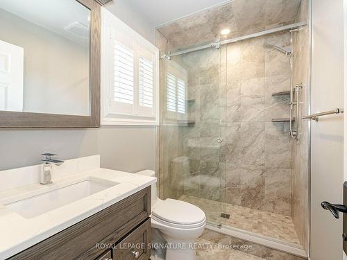 30 Stone St, Halton Hills, ON - Indoor Photo Showing Bathroom