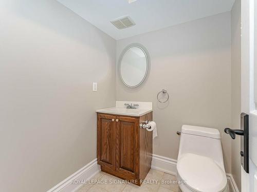 30 Stone St, Halton Hills, ON - Indoor Photo Showing Bathroom