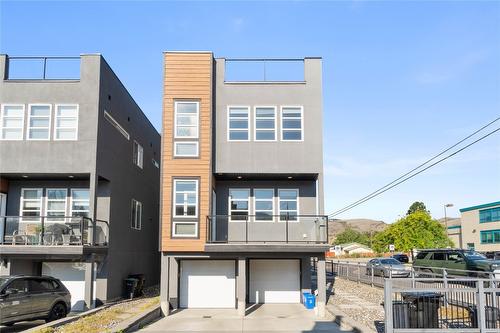 4077 28 Street, Vernon, BC - Outdoor With Balcony