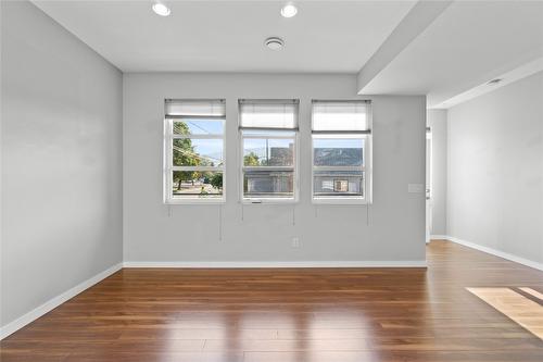 4077 28 Street, Vernon, BC - Indoor Photo Showing Other Room